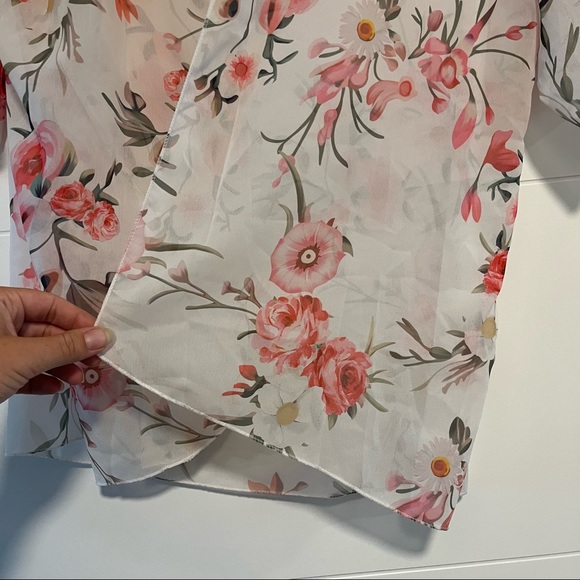 Floral Open Robe Coverup Top - Picture 5 of 13